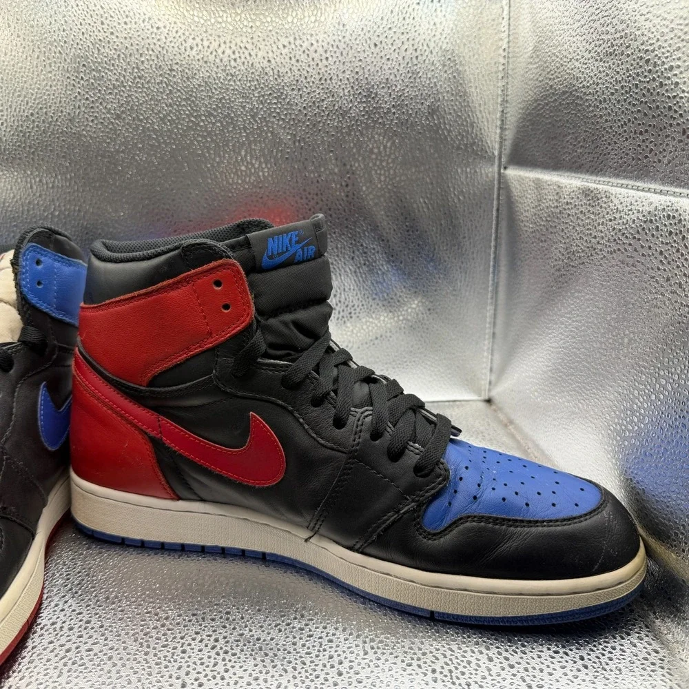 Size 12 Jordan 1 Retro High OG‎ Top 3 Black White Red Blue Mens Shoes 555088-026